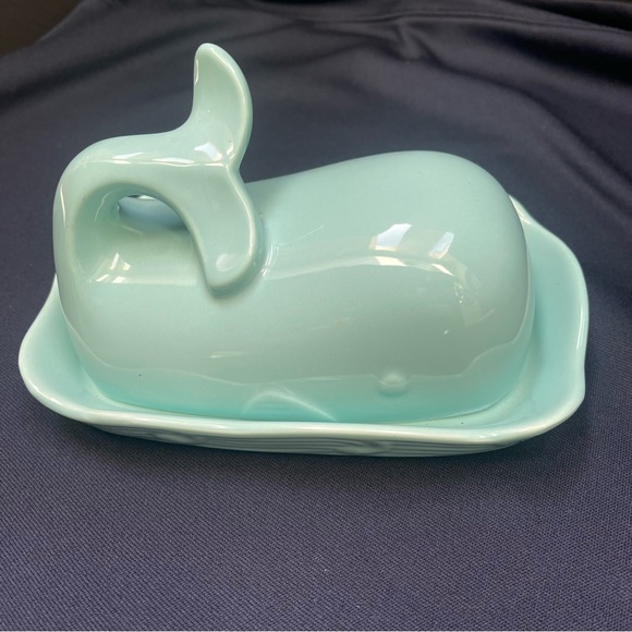 Creative Co-Op Butter Dish Whale - Picture 1 of 7